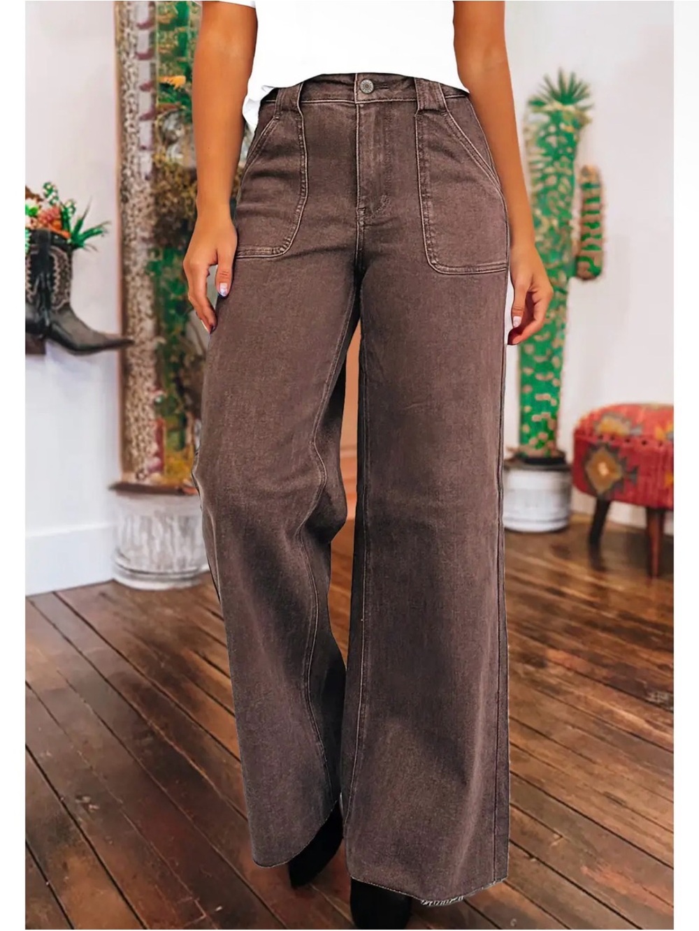 High-Waist Wide Leg Jeans - Brown